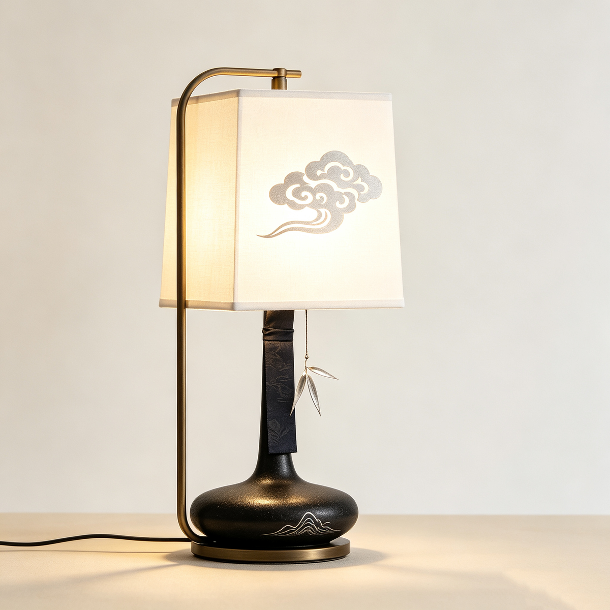 Oriental Black Cloud Bamboo Table Lamp
